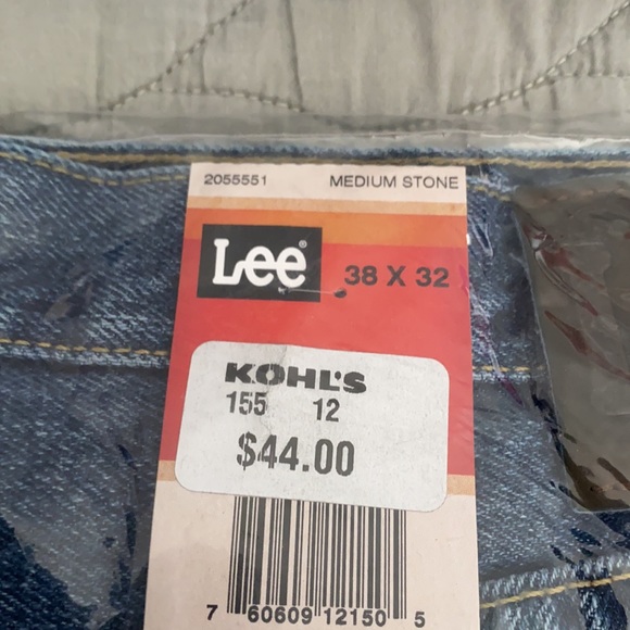 Brand new sealed in bag lot of 4 pairs of Lee jeans - Picture 2 of 5